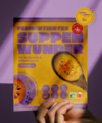 Frontansicht einer Tüte des fermentierten Suppenwunders von Miss Mineva's mit Kürbis-Garam-Masala-Geschmack